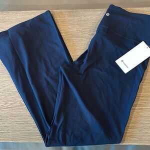 Lululemon Groove Super-High-Rise Flared Pant Nulu True Navy 💙 size 14 NWT